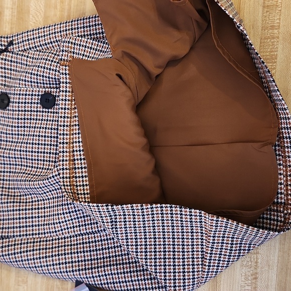 FOROVER 21 Plaid Mini Skirt, size XS - Picture 4 of 8